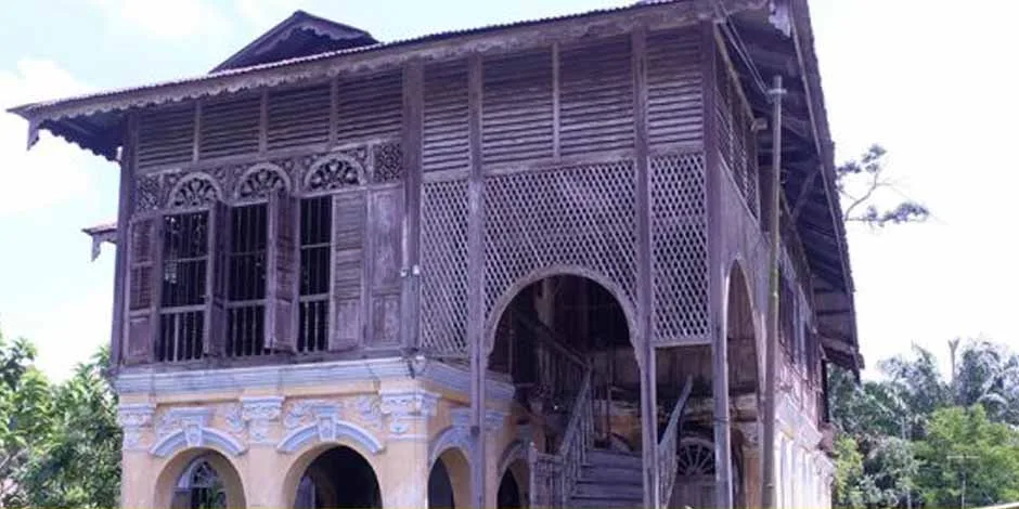 Rumah Agam Tanpa Paku Di Beruas