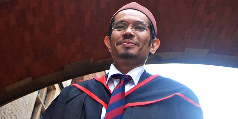 Anak Perak Jadi Pensyarah Melayu Pertama Di Universiti Oxford