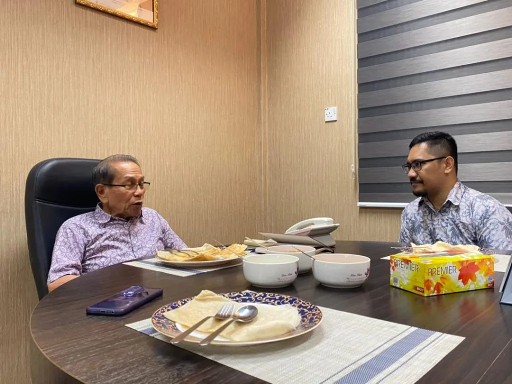 Kunjungan Hormat Orang Perak Ke Atas Orang Besar Jajahan Hilir Perak