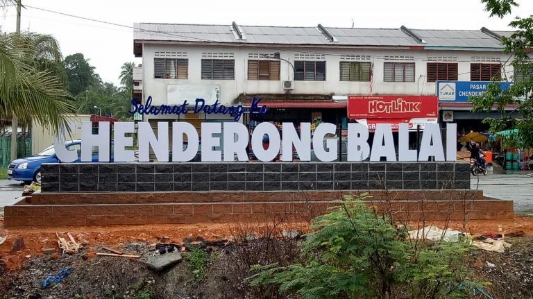 Sejarah Kampung Chenderong Balai
