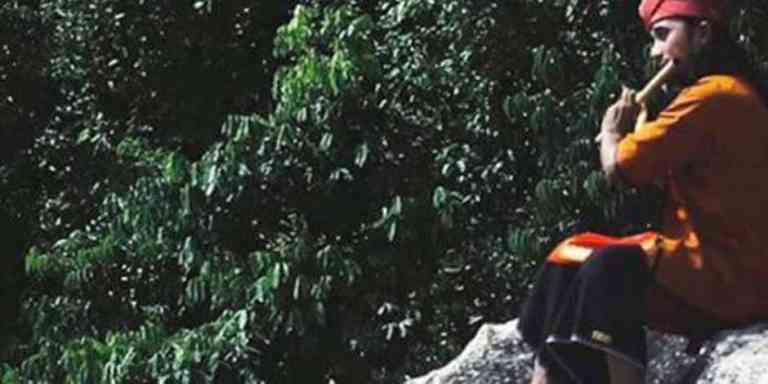 Kisah Pendendang Busana Melayu Dari Sungai Siput