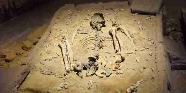 Perak Man dan Perak Woman