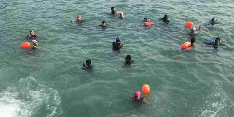 Berenang Rentas Selat Dinding Cipta Sejarah