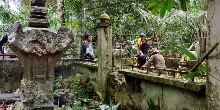 Makam Laksamana Aceh Di Kampung Pulau, Lambor Kiri
