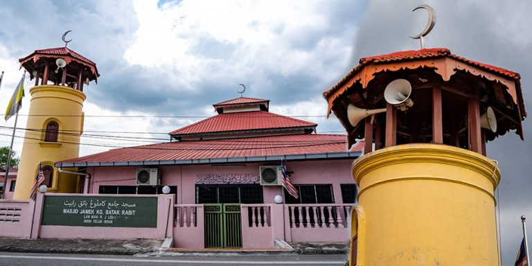 Kisah Sejarah Masjid Kampung Batak Rabit