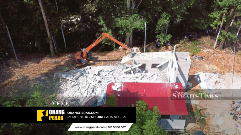 Pembangunan Haram Chalet Ancam Ekosistem Sungai Behrang di Muallim