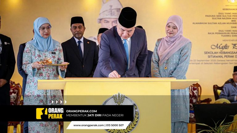 Sultan Nazrin Rasmikan Bangunan Baharu Sekolah Kebangsaan Seri Serdang Sitiawan Bernilai RM19 Juta